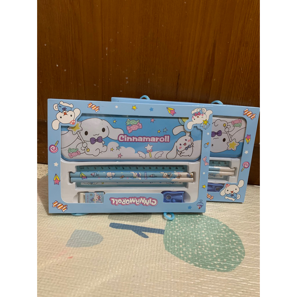 

peralatan alat tulis anak perempuan motif cinnamoroll