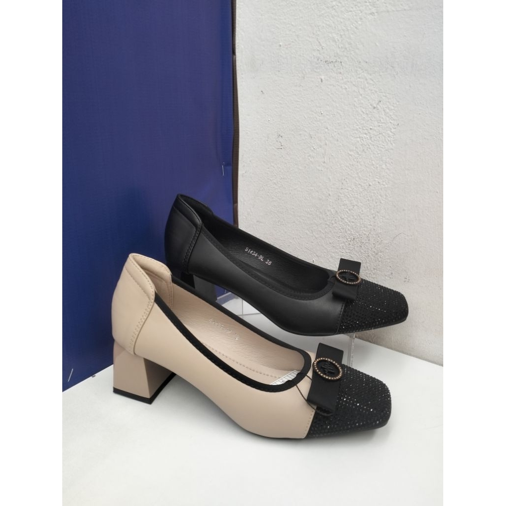 SEPATU PANTOFEL WANITA STEVE & CO SIZE 36-40