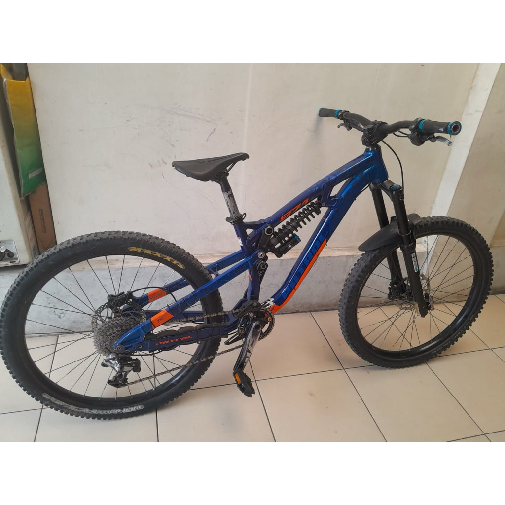 Sepeda Patrol 871