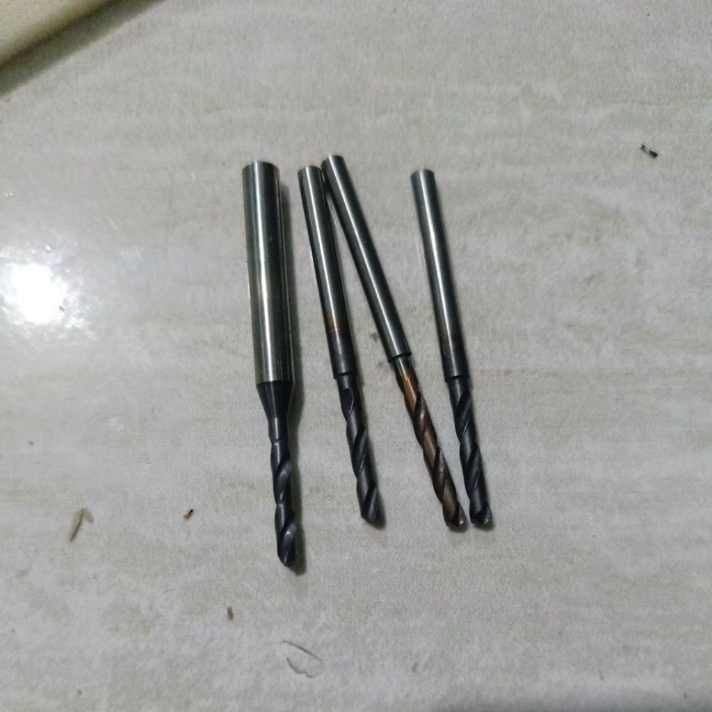 mata bor carbide 3.2mm  mata bor tembus baja
