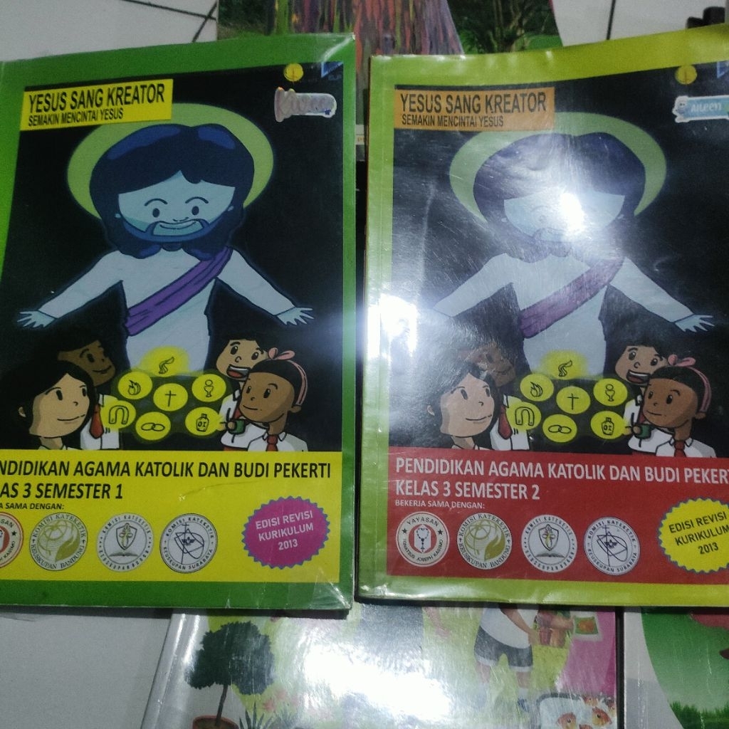 Buku bekas second agama Katolik kelas 3 SD semester 1 & 2 Yesus Sang Kreator kurikulum 2013