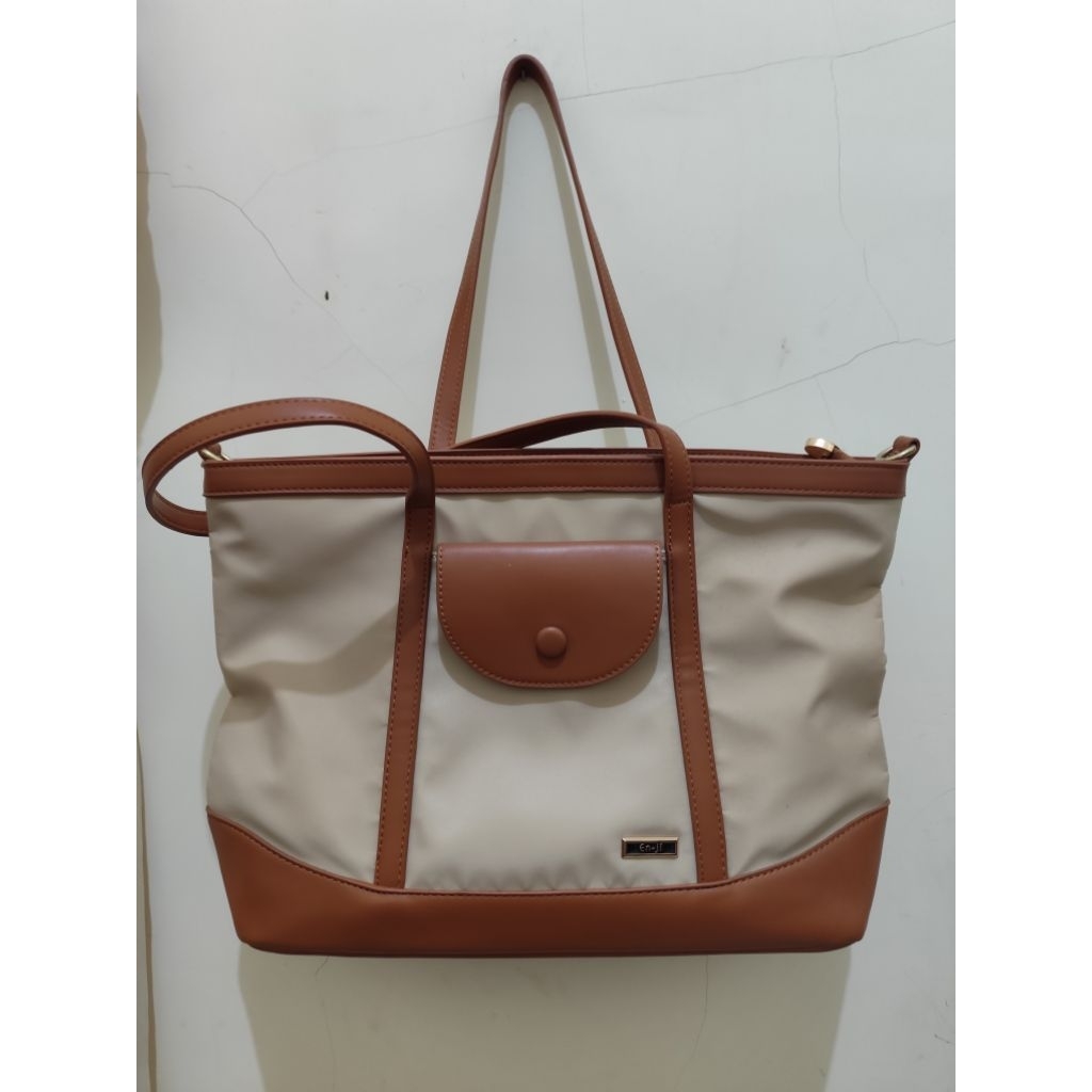 Prelove tas merk enji