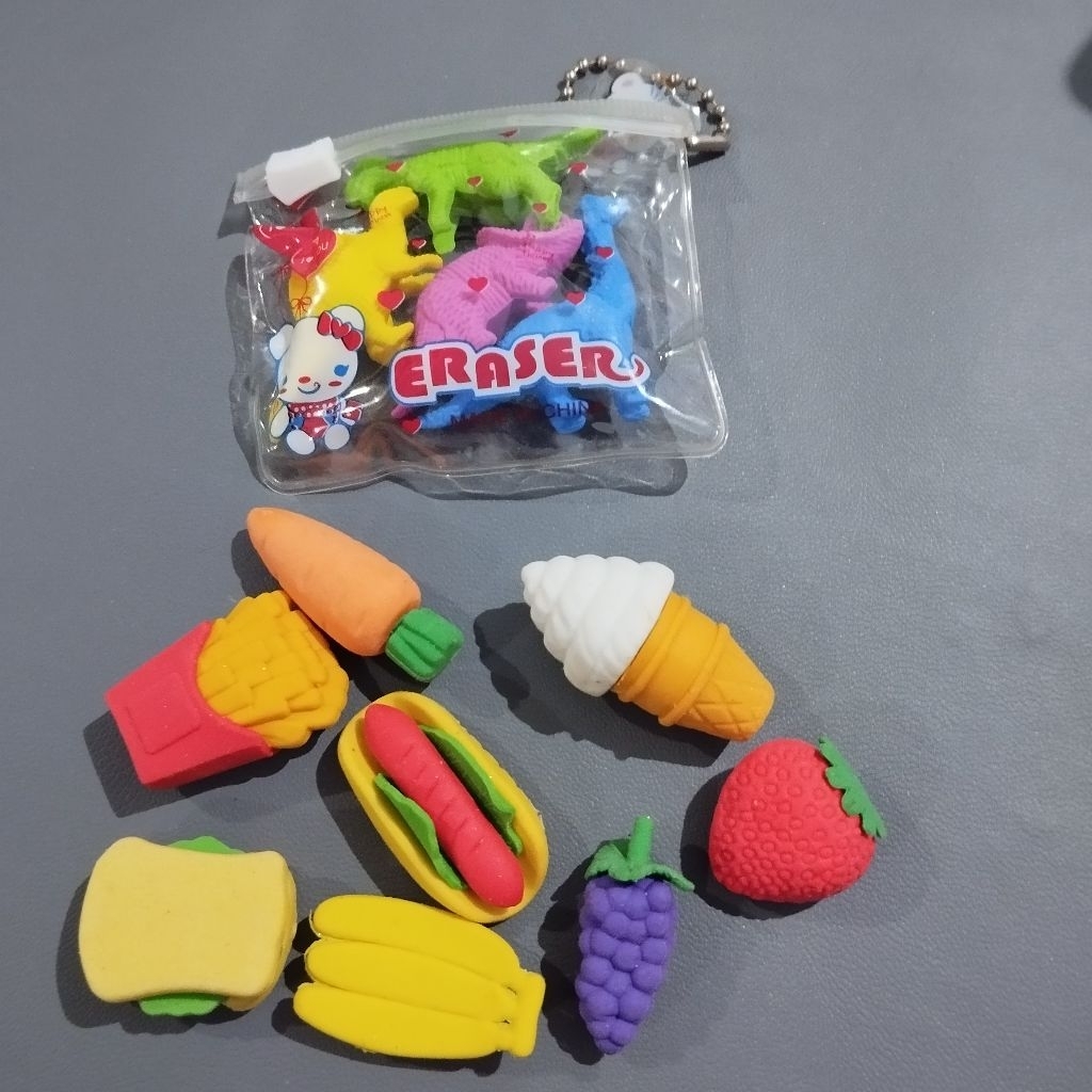 

penghapus karakter lucu