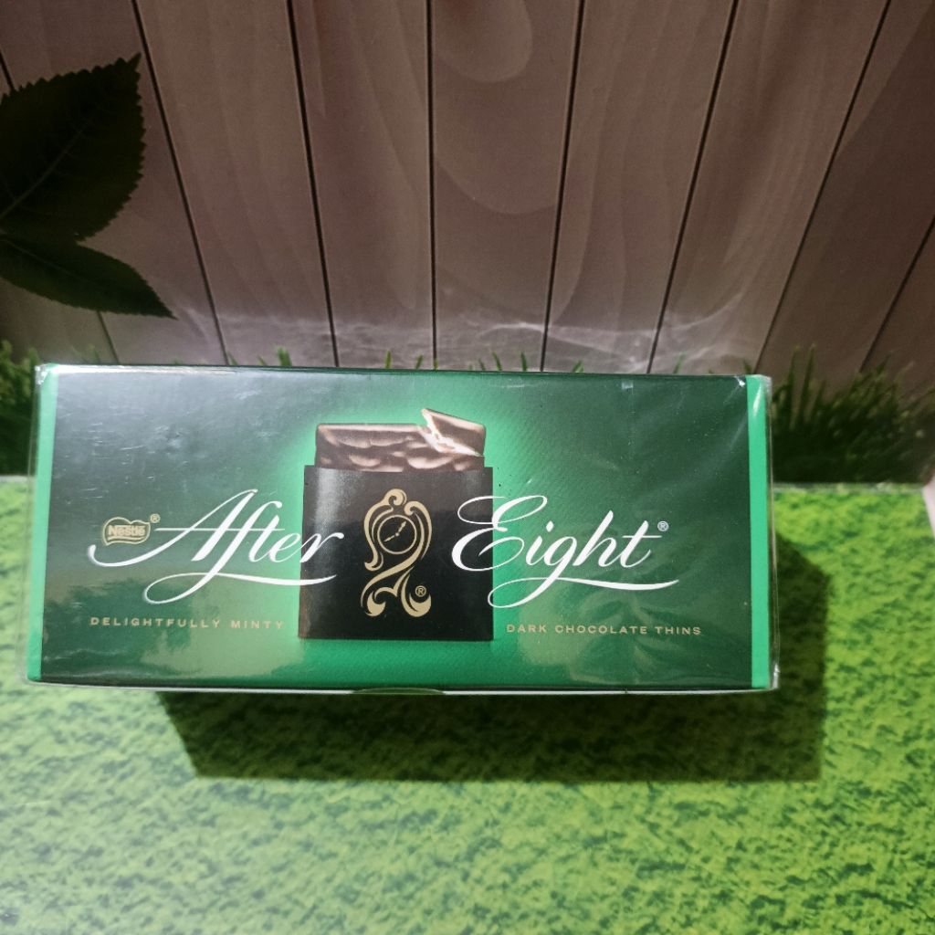 

Coklat After Eight 200 gram