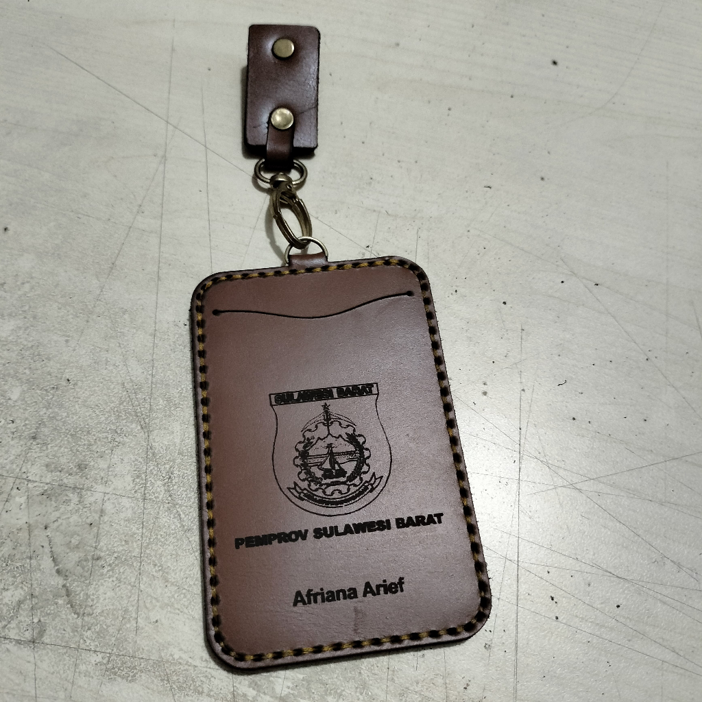 

DROCKSHOP NAME TAG KULIT ASLI FREE DESAIS CASTOM LOGO NAMA