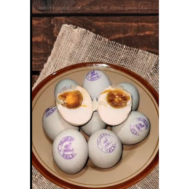 

Telor Asin Masir Berminyak ( 10 Butir ) FREE PACKING