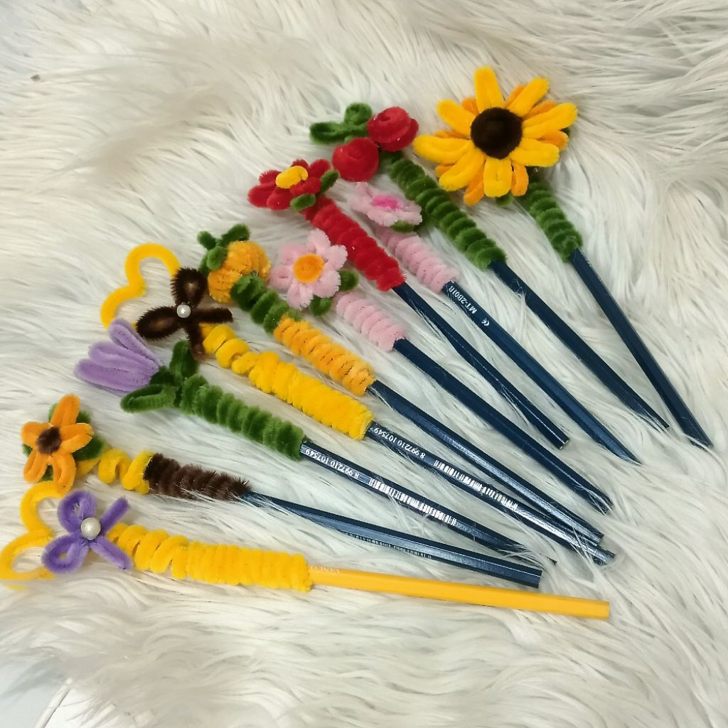 

Pensil Hias Bunga & Bentuk Lucu Handmade – Kawat Bulu Unik