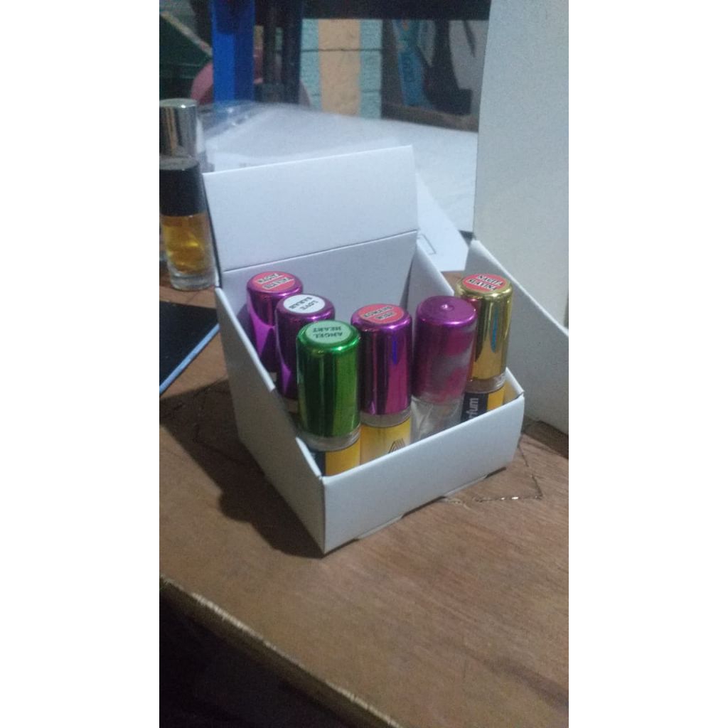 TATAKAN PARFUM HM 15ML/13ML