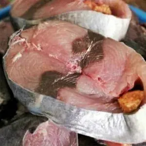 

Ikan Tongkol Basah(tersedia dr pkl06.00-08.30)