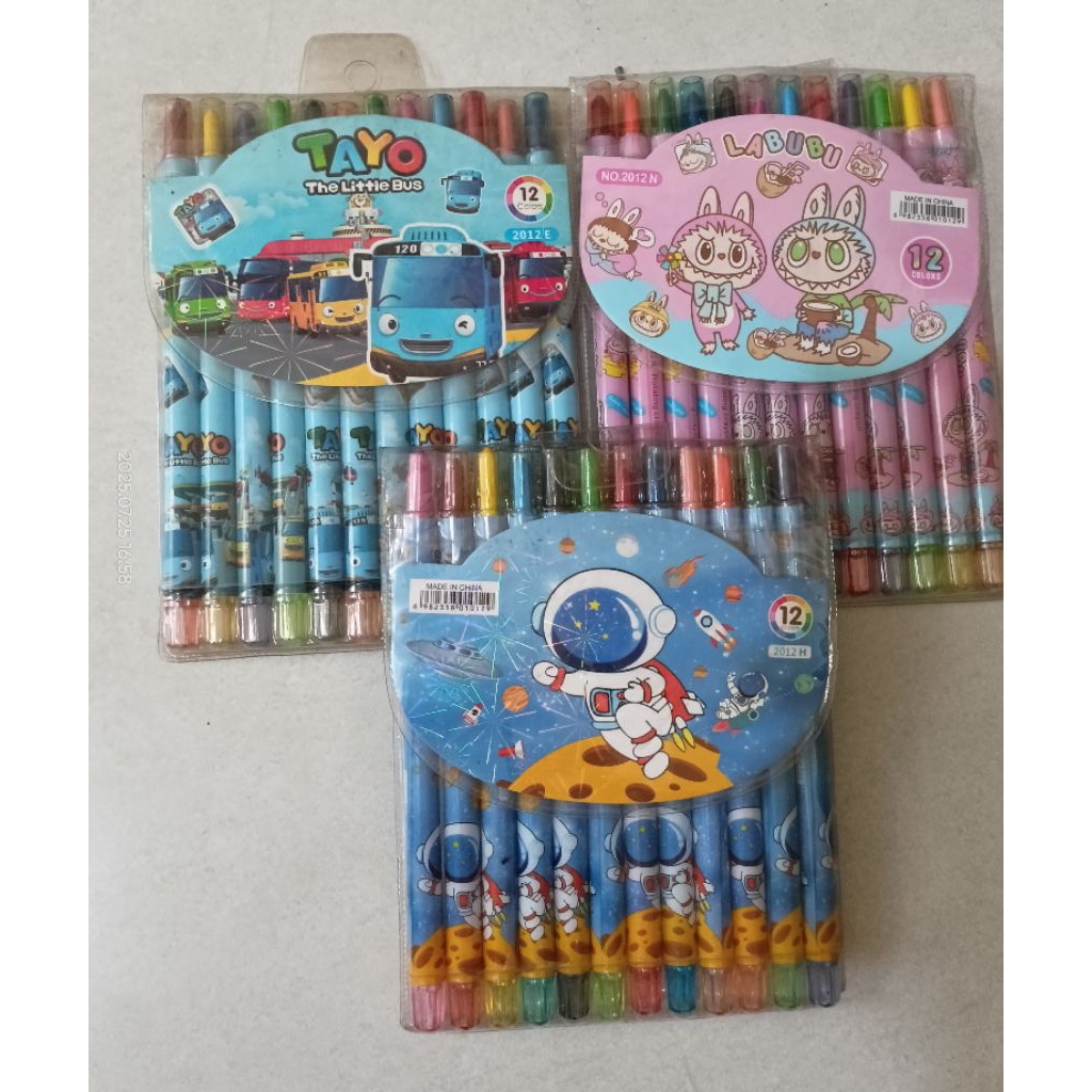 

CRAYON PUTAR/ROLLING CRAYON PANGJANG 12 WARNA NO 2012