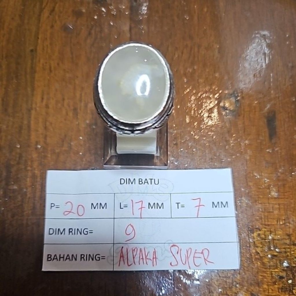Cincin Batu Mustika Air