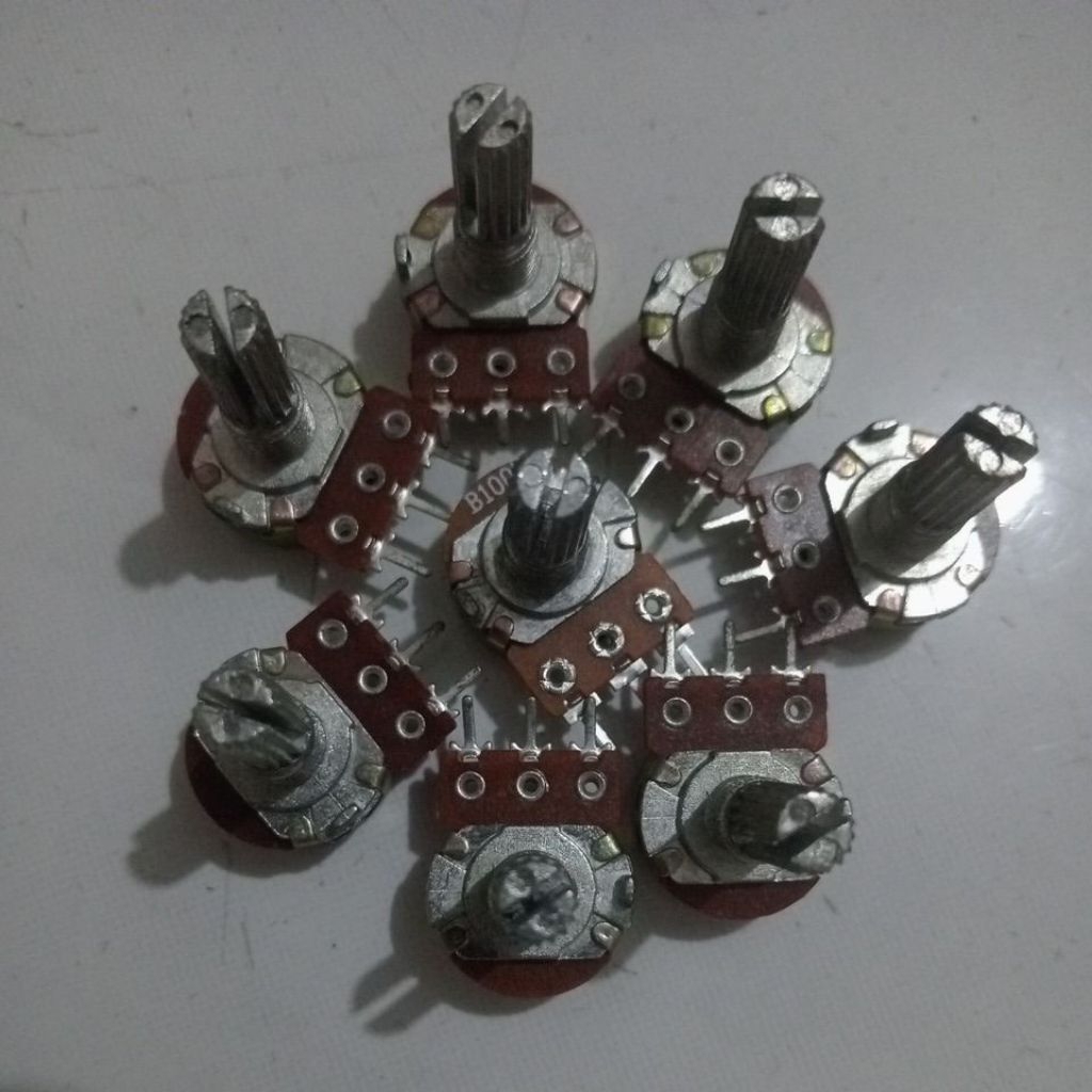 potensiometer 20K mono