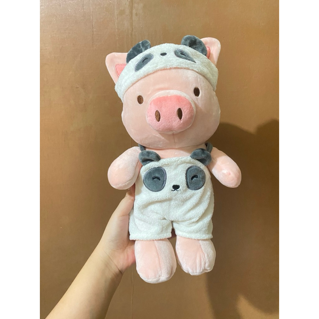 Boneka Karakter Babi Kostum Panda size 32cm Original / Boneka B2 kostum Panda / Boneka MINISO Karakt