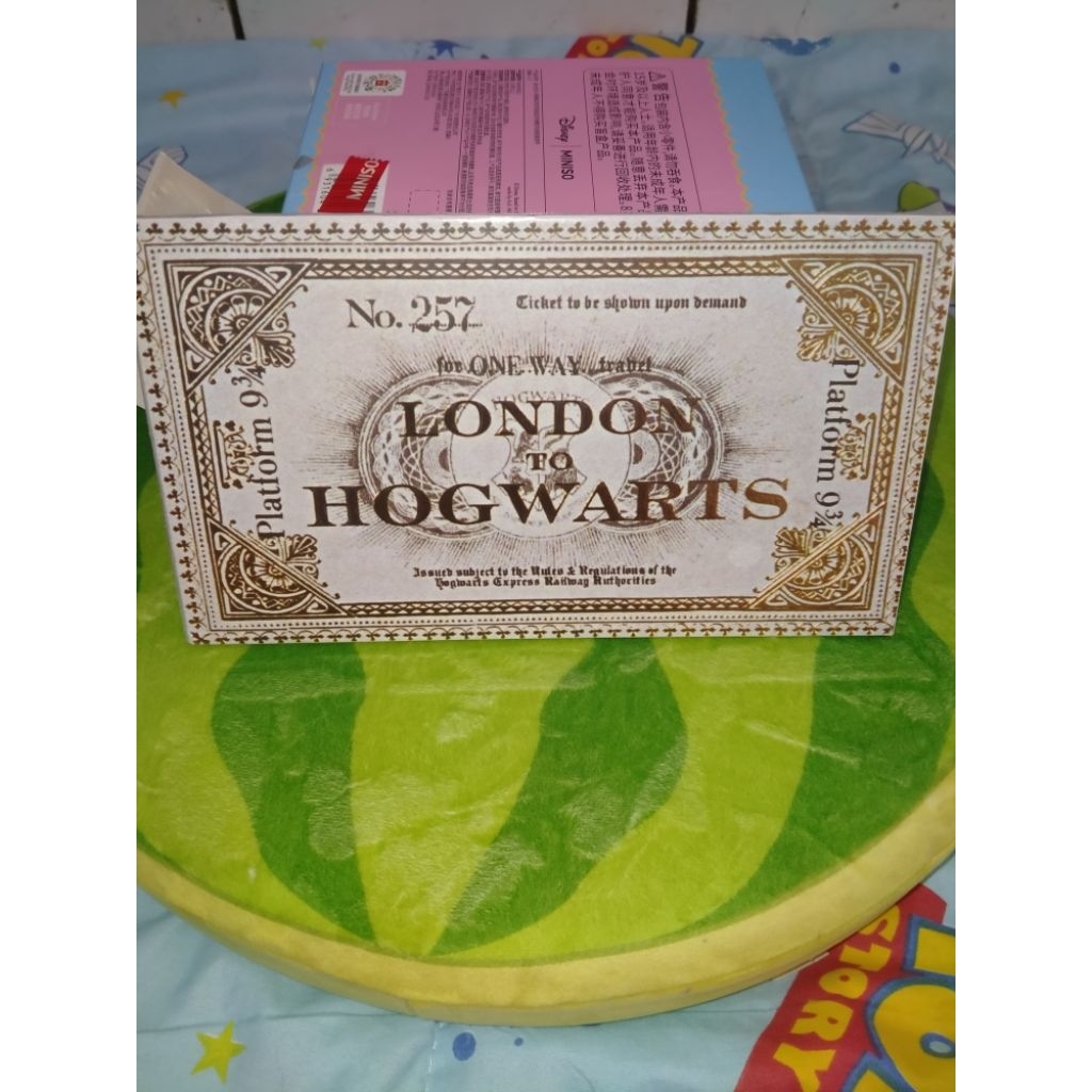 cermin lipat miniso x Harry Potter