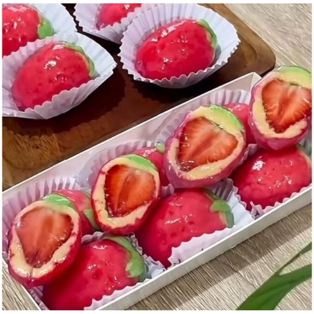 

Kue Basah Strawberry Lukchup Besar Isi 5 dan satuan