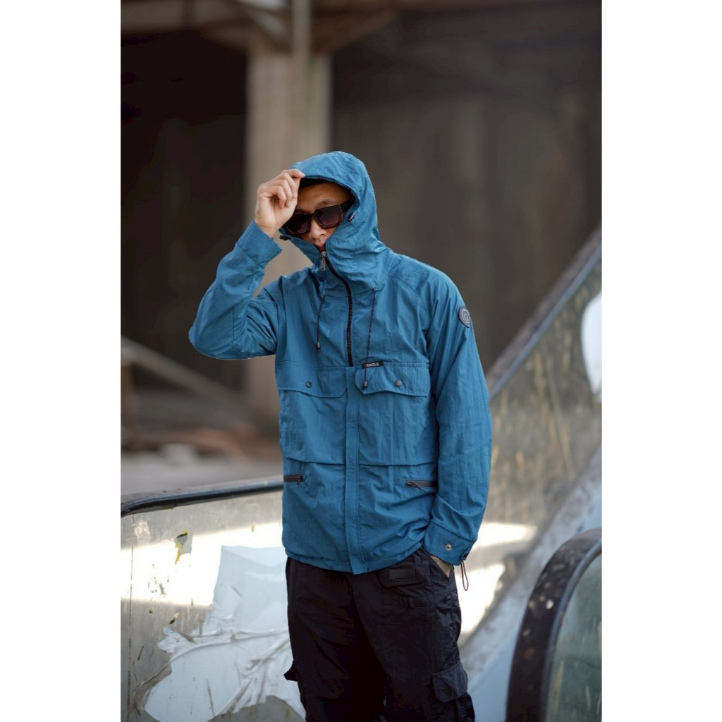 Jaket Parasut Crinkle Nylon - Jaket Casual - Jaket Pria Parasut Windbraker Terbaru