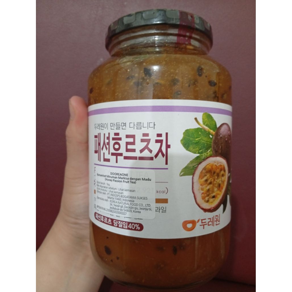 

DOORAEONE HONEY PASSION FRUIT TEA SIRUP KOREA RASA MARKISA DENGAN MADU 1 KG