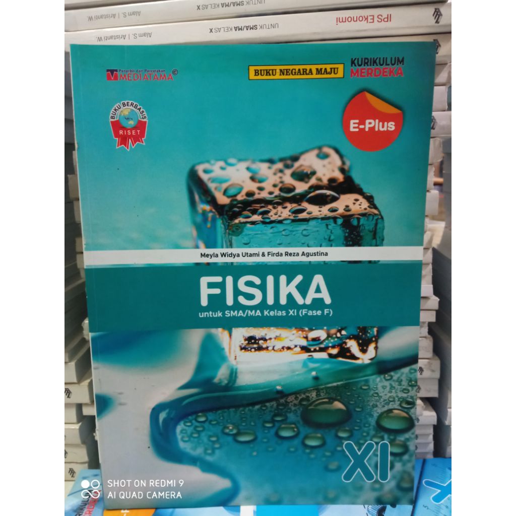 Buku fisika untuk SMA kelas 11 kurikulum merdeka Mediatama