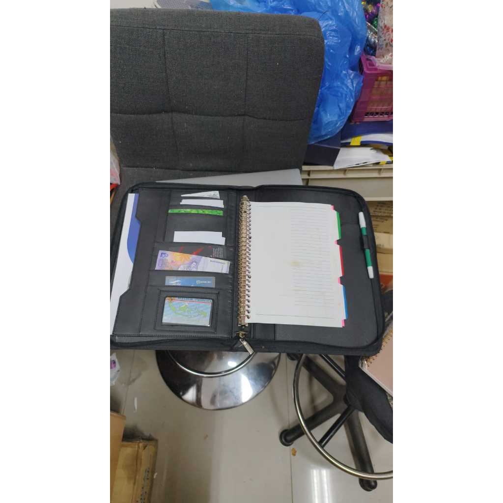 

map sleting seminar a4 ring 26 (b5) kulit sintetis 9BACA DESKRIPSI SAMA JUDUL YA) RINGNYA B5 SEKARANG UKURAN MAP A4