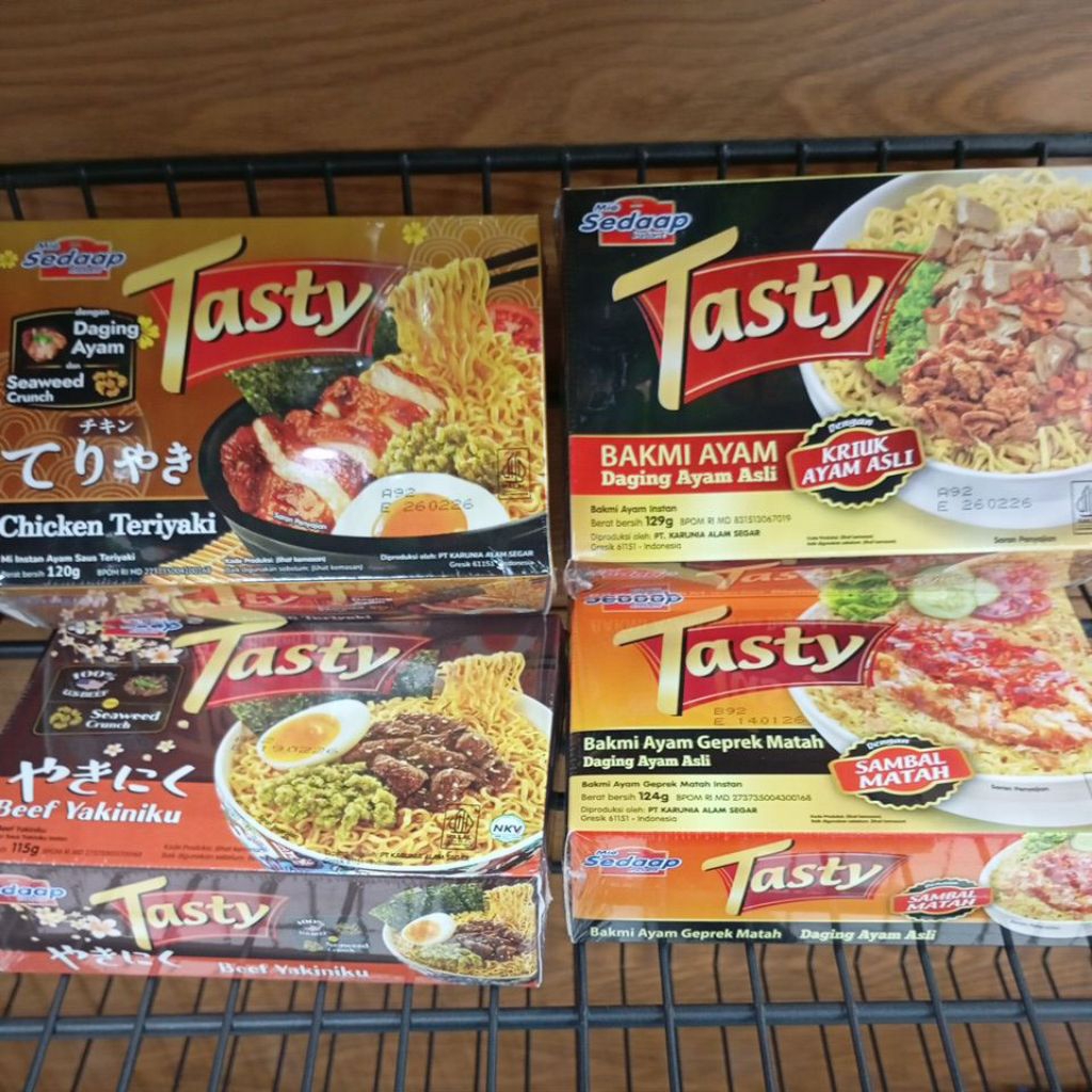 

Mie Sedaap Tasty Bakmi Ayam Daging Asli