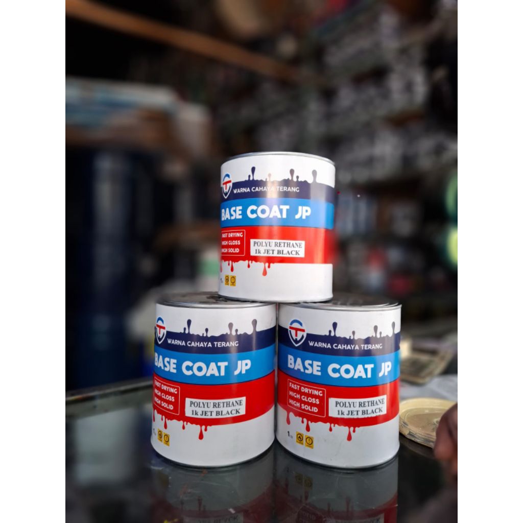 Cat PU jet black/hitam pekat