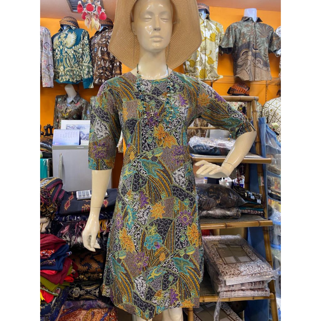 bakul batik, Dres batik lengan 3/4