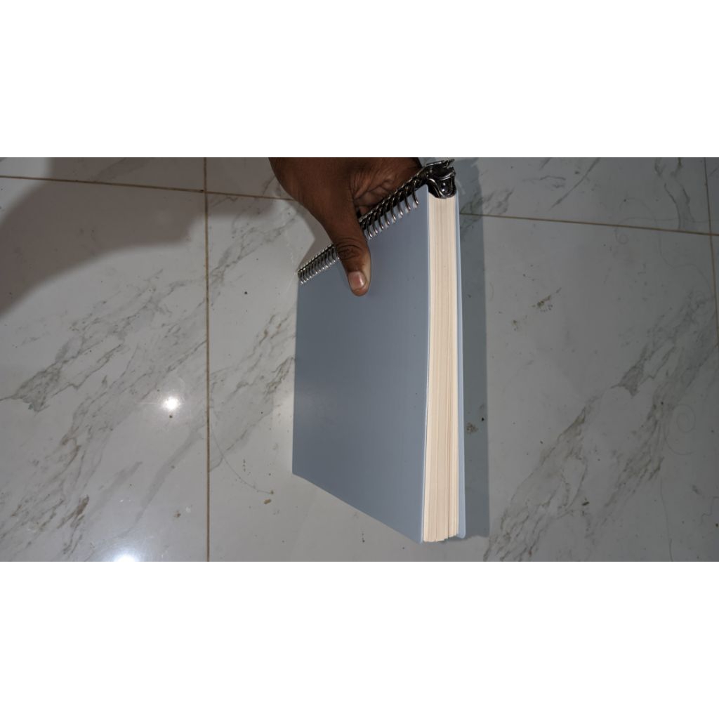 

Binder A5 100 lembar + free sticker