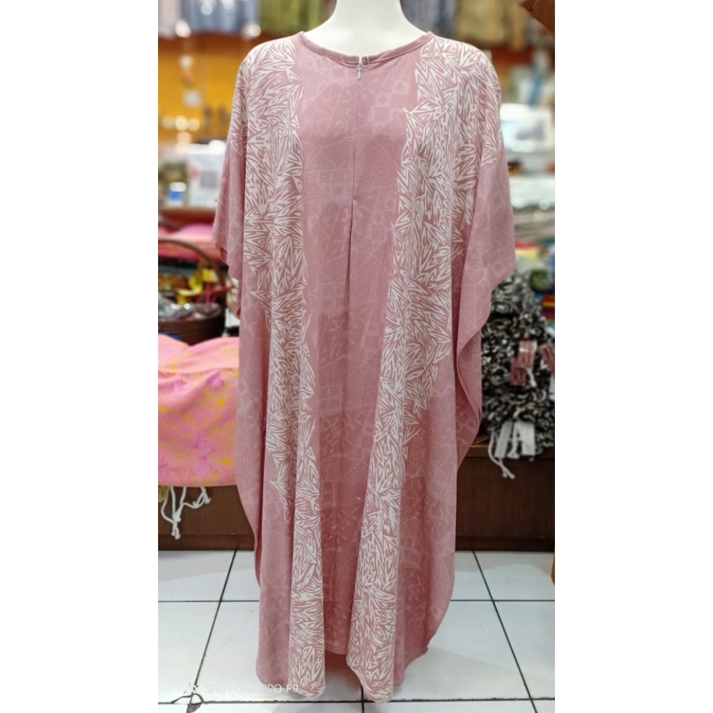 Toko bakul batik, daster kelelawar