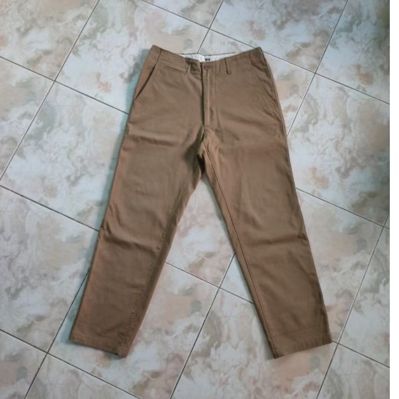 Celana Uniqlo Chino Undercover