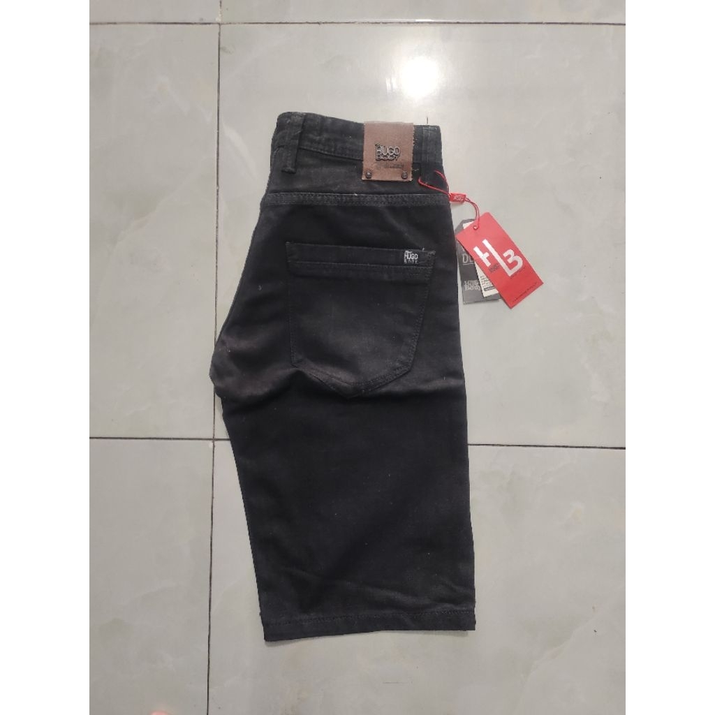 Celana Pendek Pria Hugo Body Warna Hitam UK 28-30, 100%Original&Murah