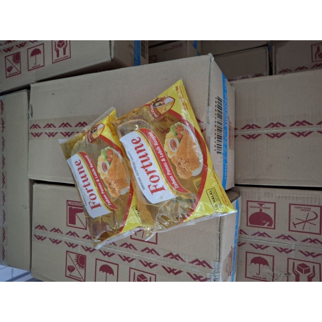 

Minyak Goreng Fortune Bantal 1 Liter - Minyak kartonan isi 12