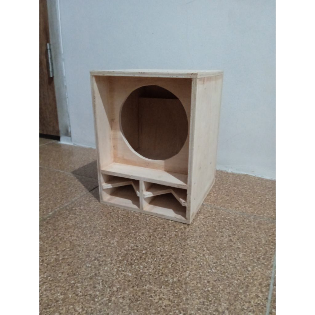 box spaeker cbs 6 inch mentahan