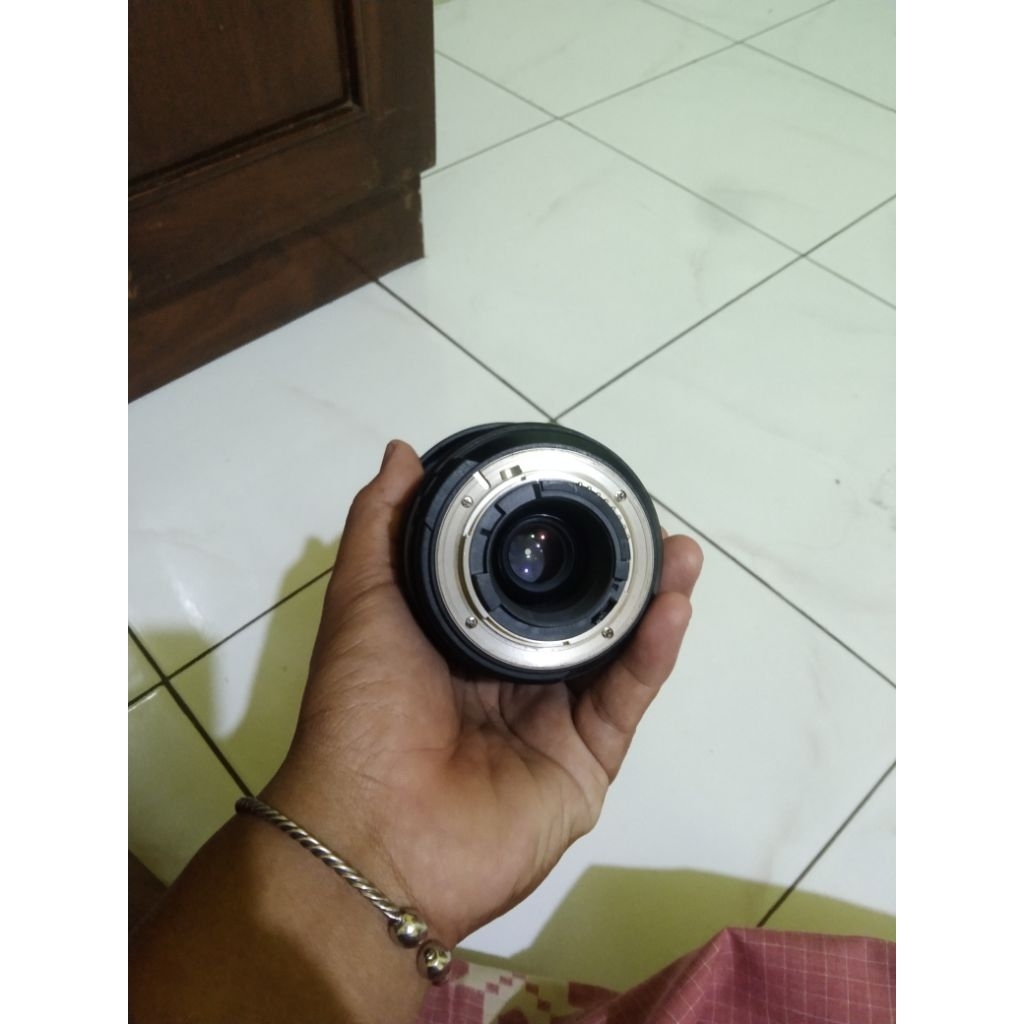 lensa tele makro tamron 70-300 for nikon