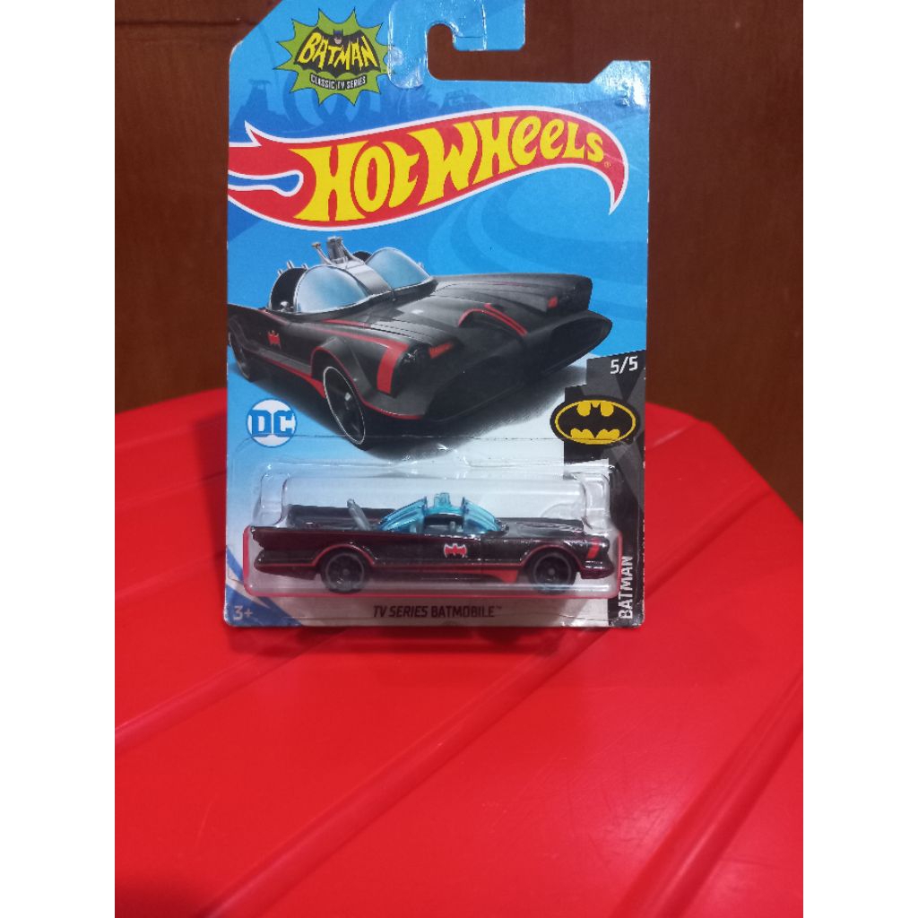 HOT WHEELS TV SERIES BATMOBILE BATMAN