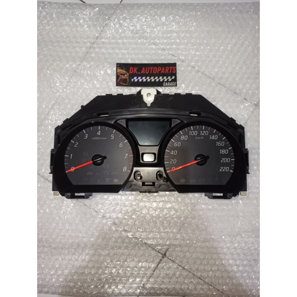 Speedometer Nissan Grand Livina L11 Manual Matic original
