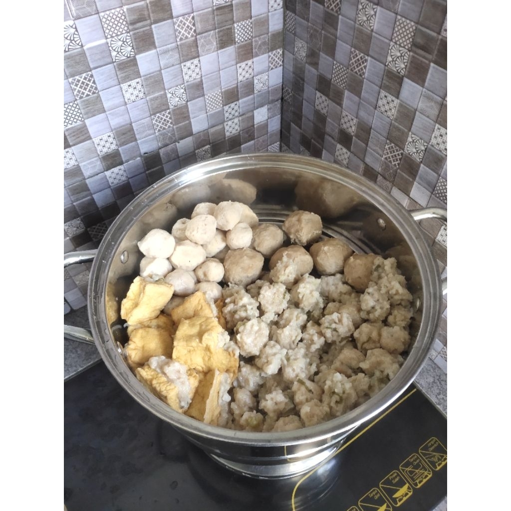 

Bakso Asli Khas Majalengka Daging Sapi TANPA BAHAN PENGAWET