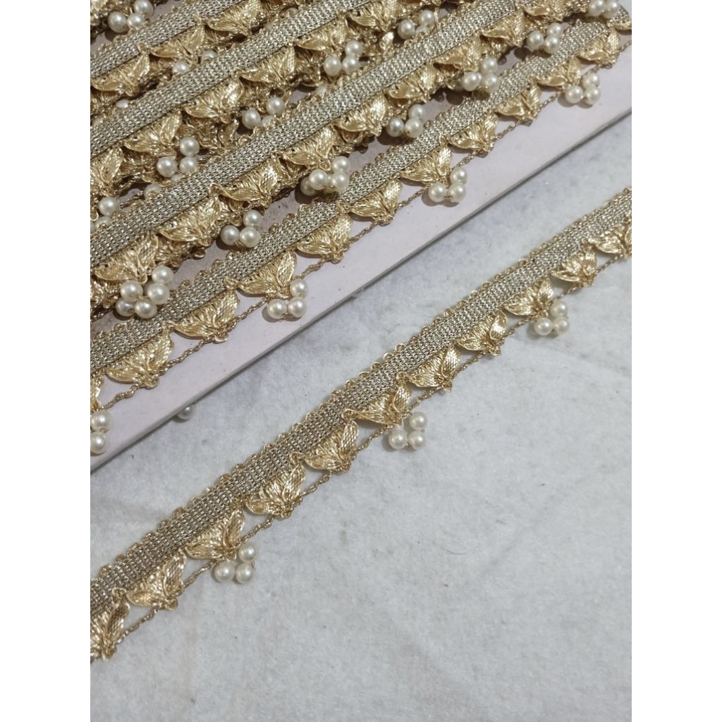 Renda India mutiara 2,5cm