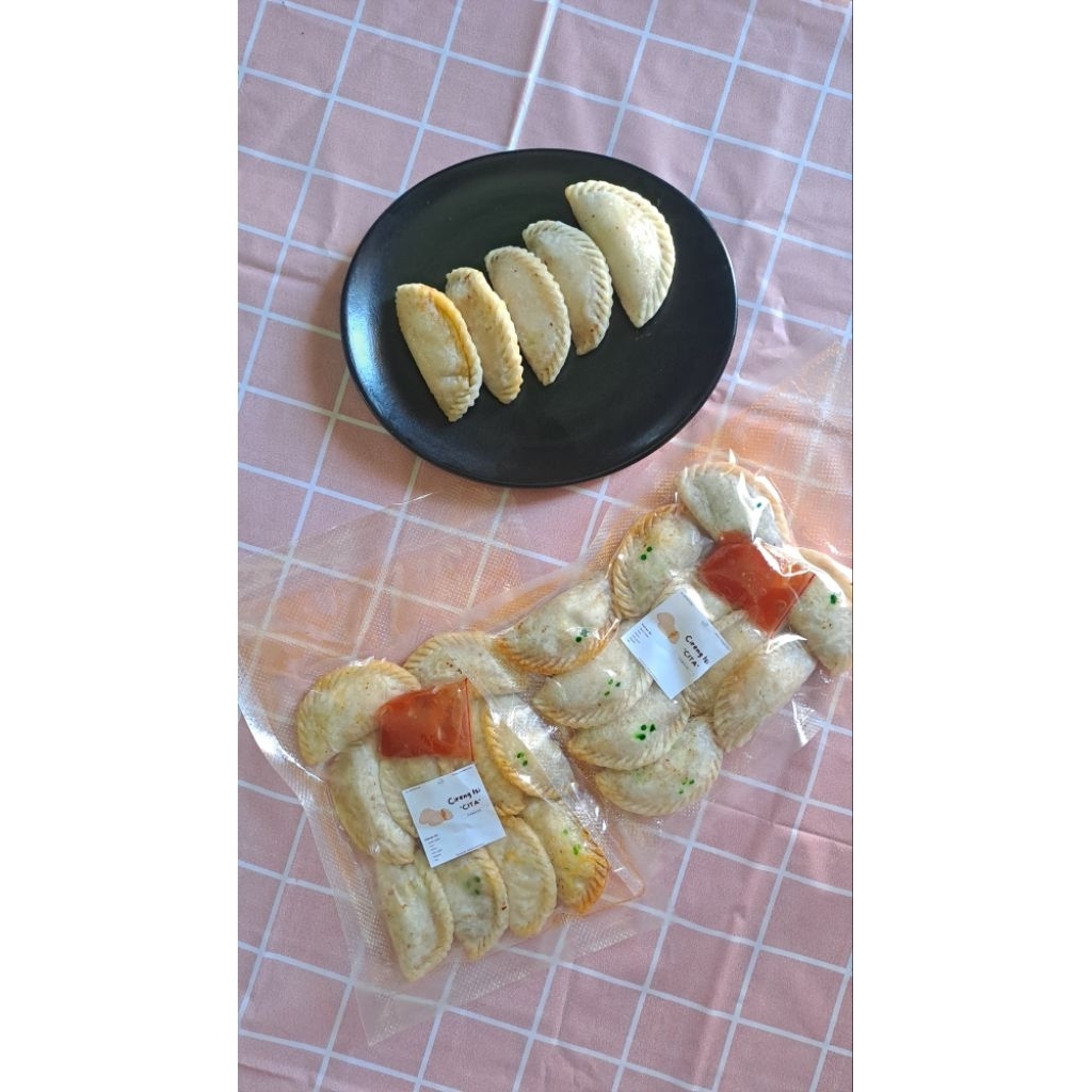 

Cireng isi ayam suwir / isi 10pcs