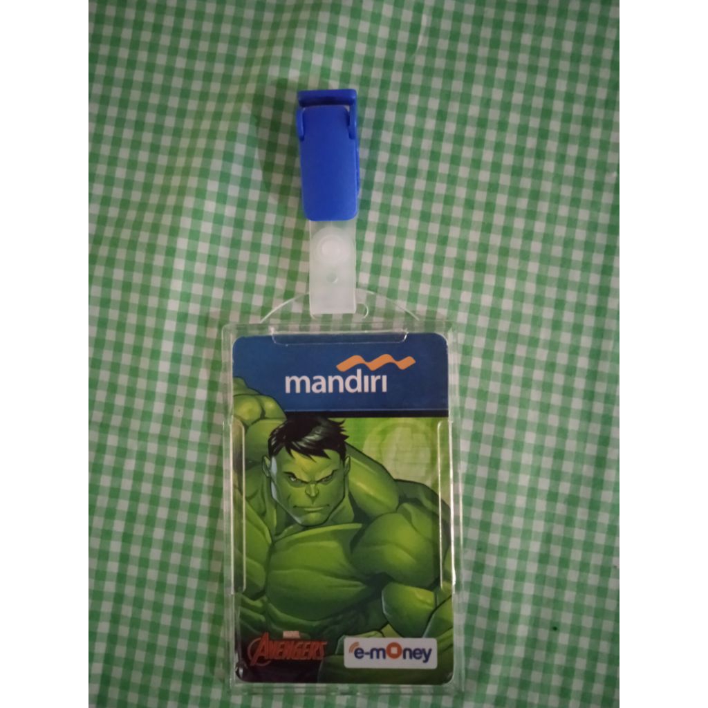 

Tempat Name Tag ID Card acrylic akrilik bening transparant plus jepitan jepit kerang kotak biru plastik terlaris