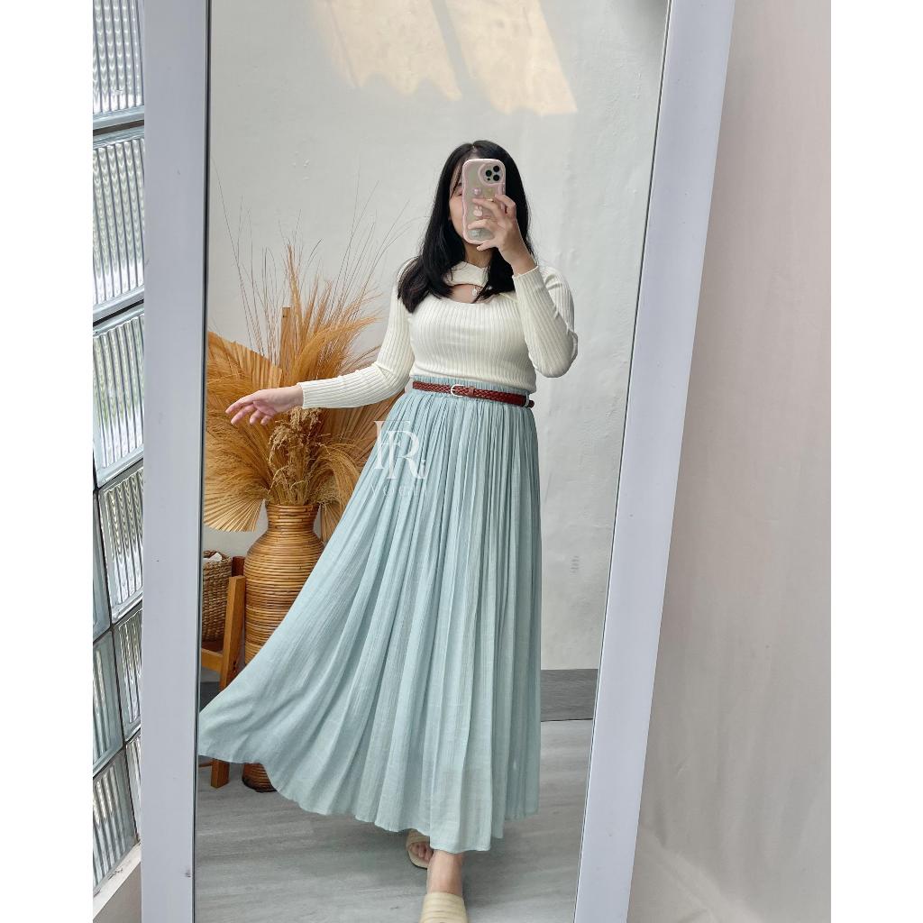 (IMPORT) Yifei Skirt