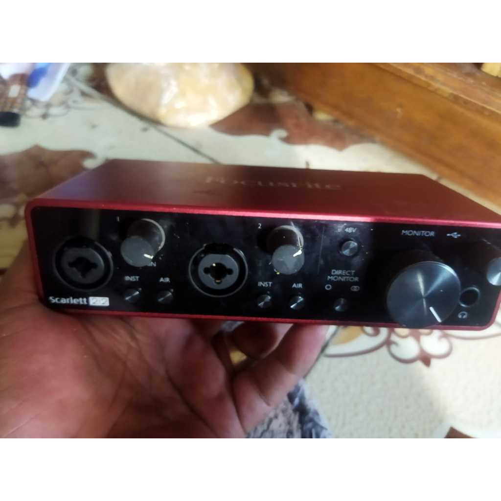Focusrite 212