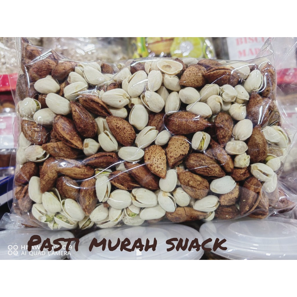 

MixNuts Pistachio Almond Kulit 250 Gr
