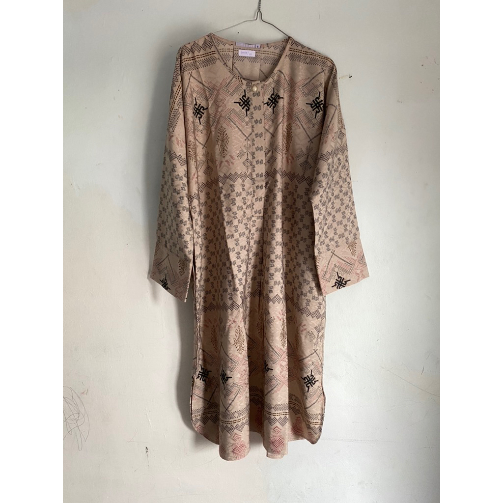 Preloved Blouse Tunik by RIA MIRANDA RM