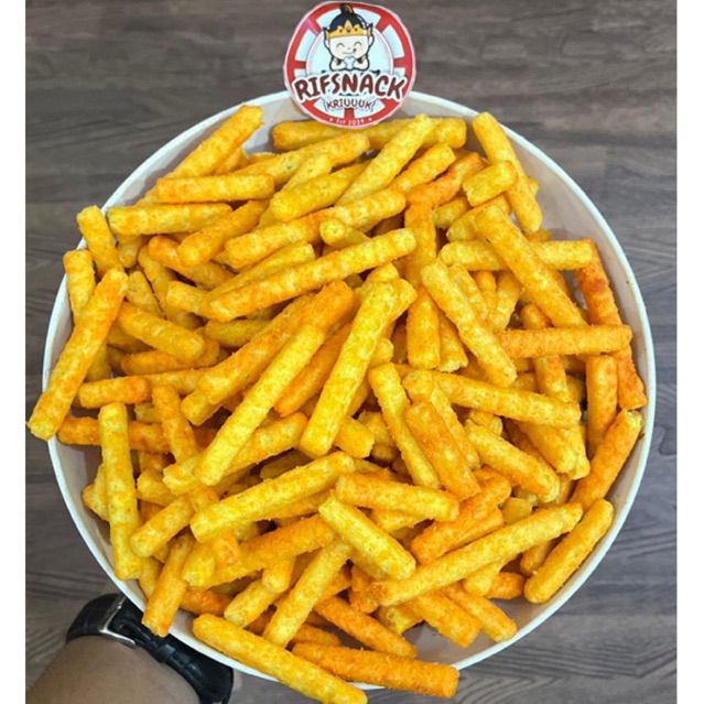 

STICK JAGUNG RASA BALADO PREMIUM MAKANAN RINGAN CAMILAN /OLEH OLEH KERIPIK/ KRIPIK LEZAT GURIH BERGIZI