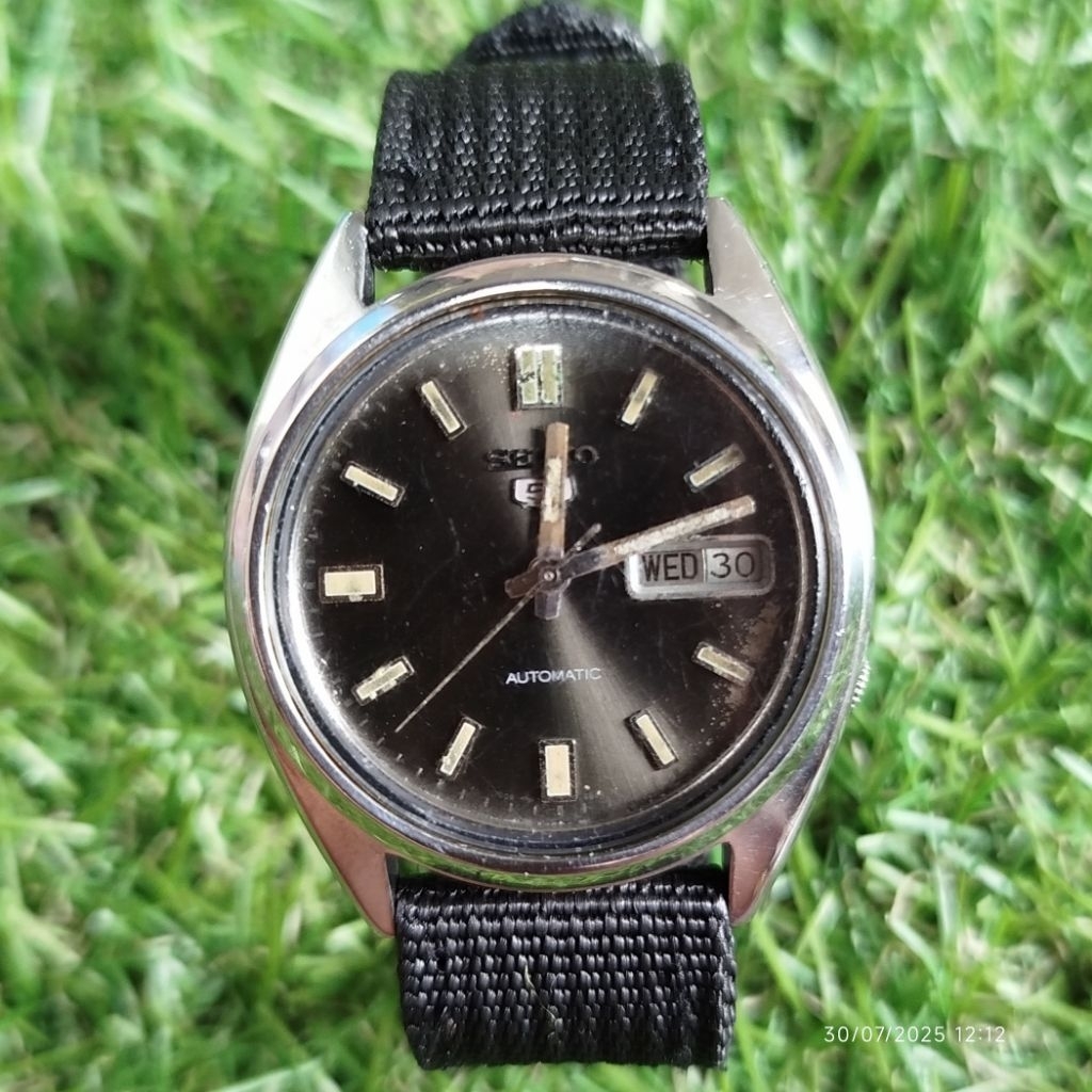 jam tangan pria SEIKO 5 AUTOMATIC cal 7009-3040 vintage