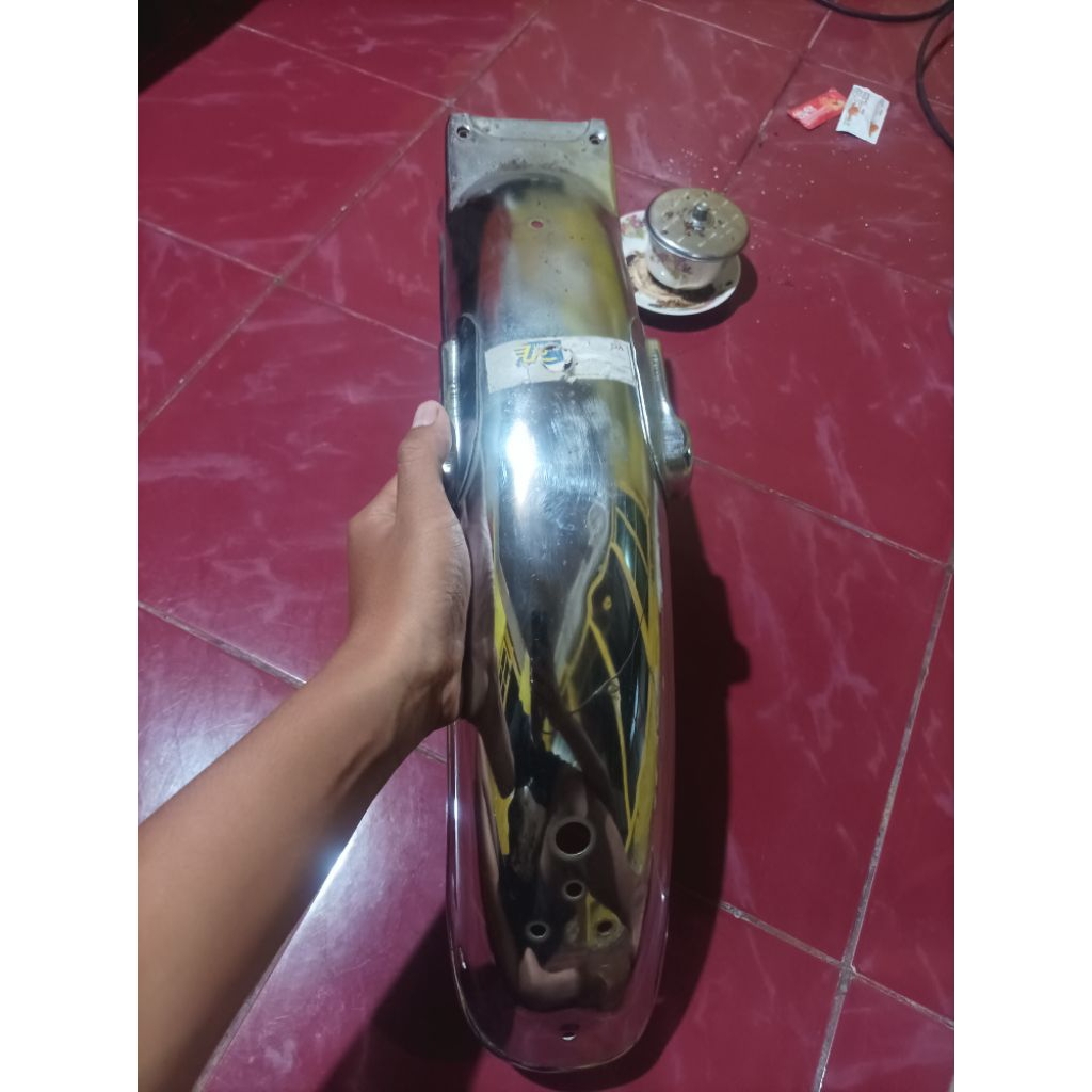 slebor spakbor belakang gl100 gl125 platina urami NOS