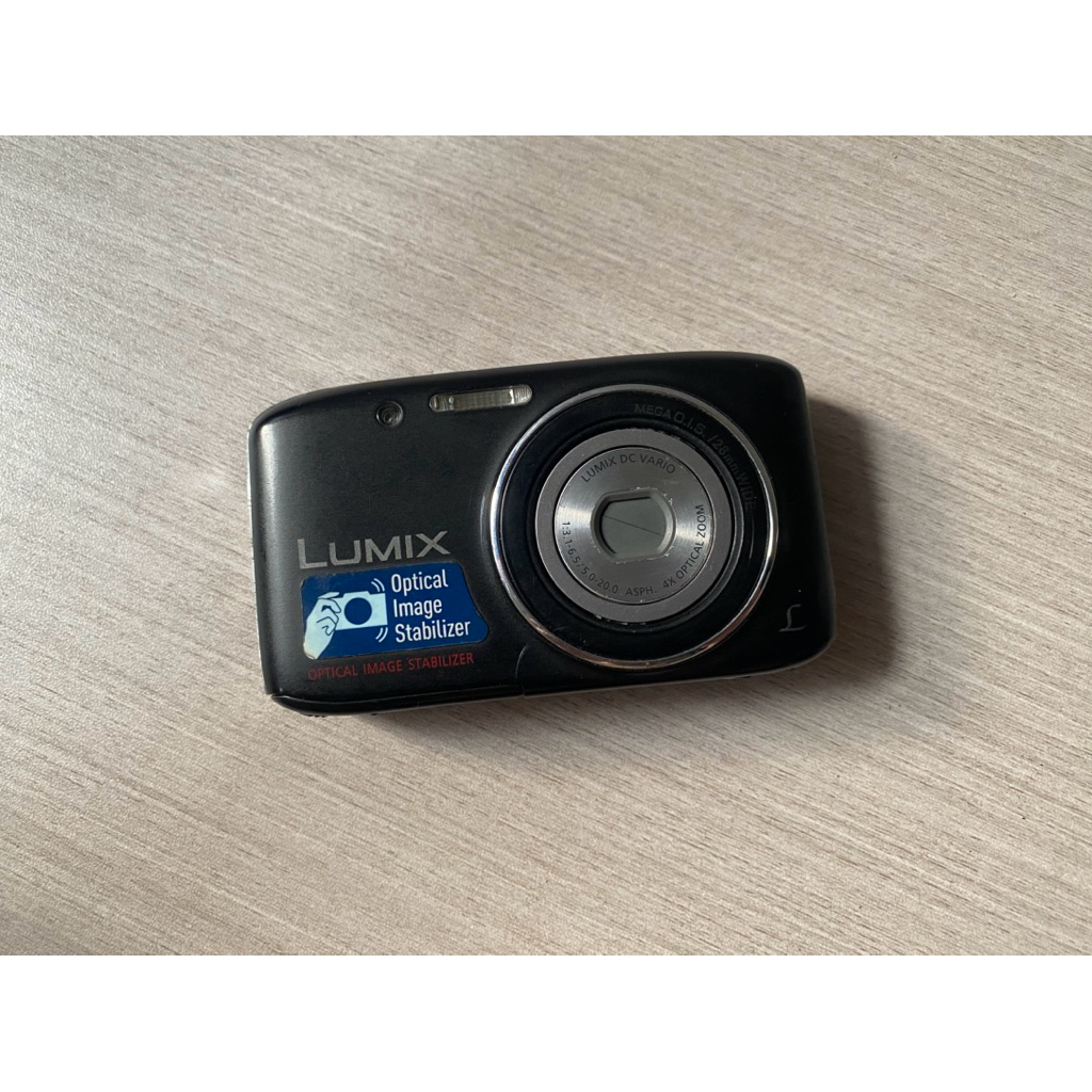 Kamera Lumix Panasonic DMC - S2