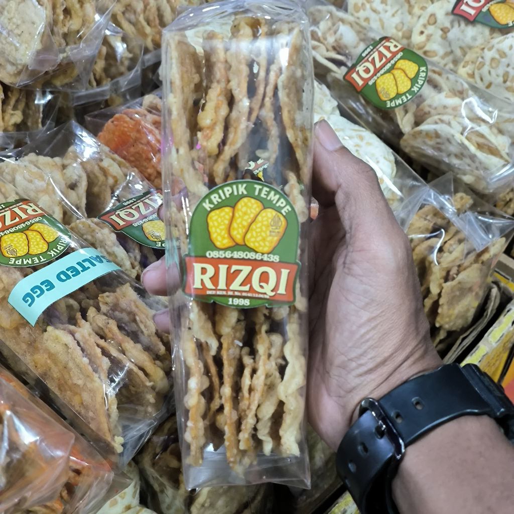 

keripik tempe original rasa daun jeruk purut ( rasa2 ) keripik tempe RIZQI khas malang