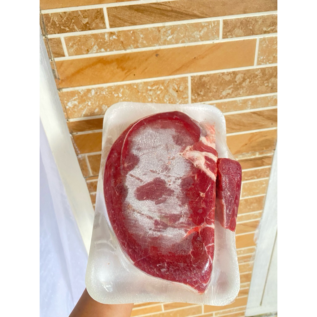 

DAGING RENDANG UTUH 1 Kg