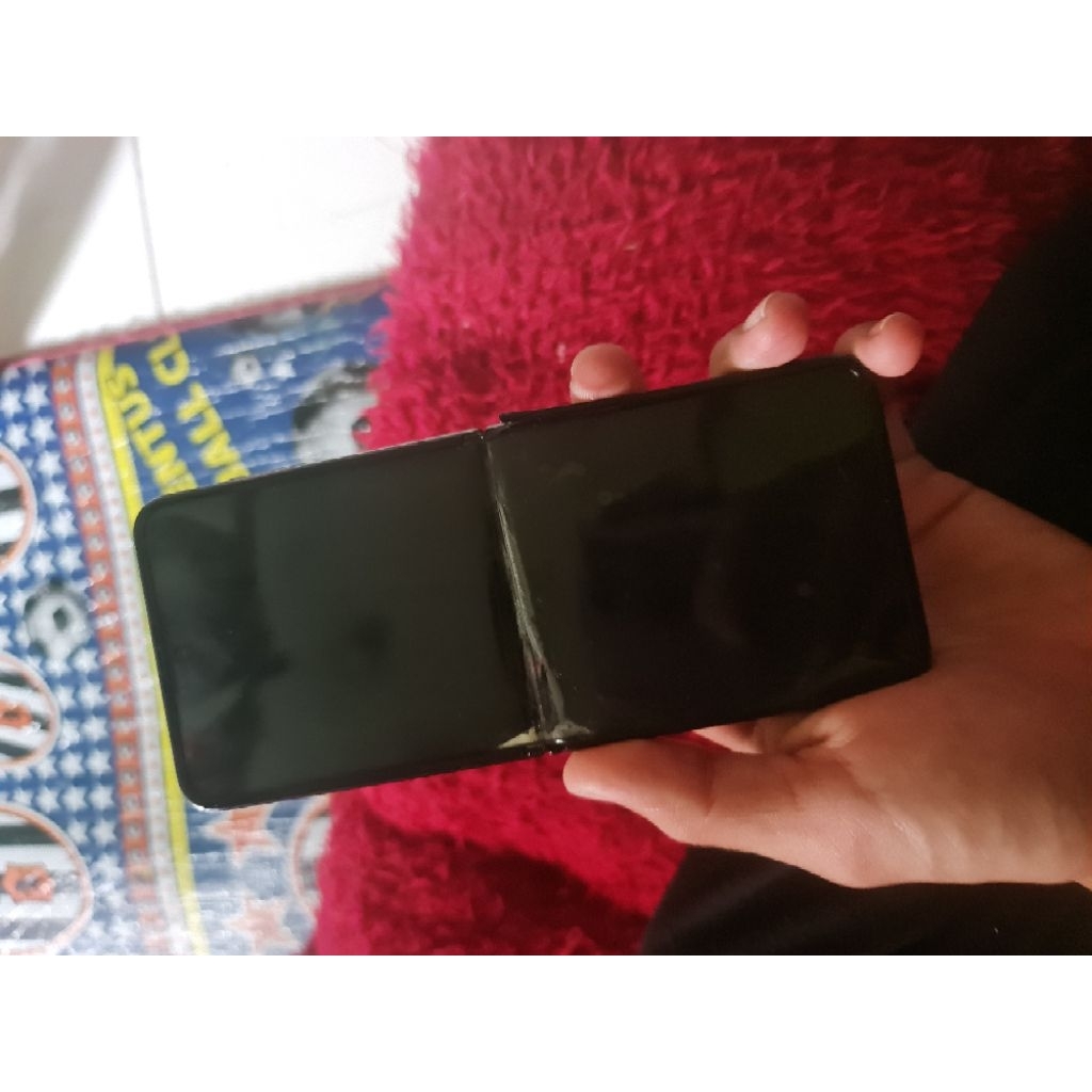 z flip 4 bespoke edition 256gb minus layar dalam